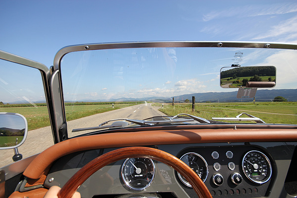 Morgan 4/4 (2011) - Die Fensterpfosten sind dünn und stören die Rundumsicht nicht