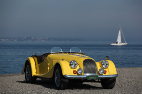 Morgan Plus 8 (1973) - Gelb steht dem Morgan hervorragend Morgan Plus 8 (1973) - Gelb steht dem Morgan hervorragend