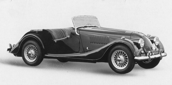 Morgan Plus Four Coupé (1966) - offen mit klassischer Vorkriegssilhouette
