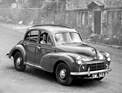 Morris Minor Series II (1953) - mit dem seitengesteuerten Motor stieg die Leistung auf 30 PS, die Ausstattung wurde kompletter