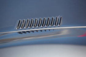 Opel GT 1900 (1971) – Luftschlitze auf der Motorhaube