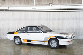 Opel Manta (1976) - als Lot 509 angeboten an der RM/Sotheby's Duemila Ruote Versteigerung am 25. bis 27. November 2016