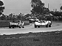 Porsche 904 GTS (1965) vor Chaparral 2A (1965) - bei den 12 Stunden von Sebring 1965
