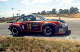 Porsche 911 Carrera RSR (1976) - Gesamtsieger Michael Keyser mit Co-Pilot Al Holbert im Porsche 911 Carrera RSR (12 Stunden von Sebring 1976)