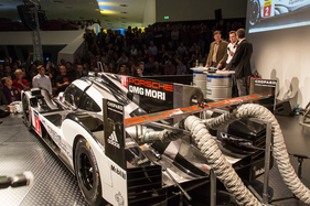 Porsche 919 (2015) an der Porsche Soundnacht 2016 - Soundcheck