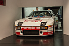 Porsche 924 GTP (1980) an der Porsche Soundnacht 2016 - im Aufzug