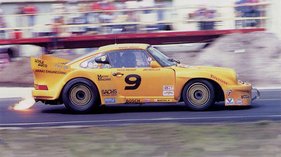 Porsche 934 (1983) - Der wohl überraschendste Sieg in der Geschichte von Sebring - Auf Platz 14 startend und einmal sogar mit 11 Runden Rückstand holte Wayne Baker mit seinem Porsche 934 den Gesamtsieg! (12 Stunden von Sebring 1983)