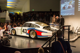 Bild Porsche 935/78 Moby Dick (1978) an der Porsche Soundnacht 2016 - Soundcheck