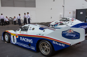 Porsche 956 (1982) an der Porsche Soundnacht 2016 - von der Seite
