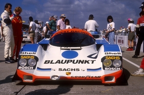 Porsche 962 C (1989) - Der Joest Racing Porsche 962 mit Bob Wollek am Start (12 Stunden von Sebring 1989)