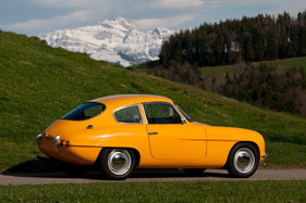 Rochdale Olympic (1962) - eigenständige Formgebung