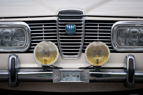 Saab 96 V4 Deluxe (1969) - interessante Kombination von Rund- und Rechteckscheinwerfern