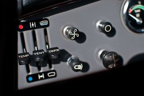 Saab 96 V4 Deluxe (1969) - klar verständliche Symbole