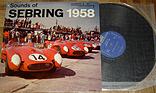 Schade sind solche Aufnahmen so selten: Selbst Schallplatten wurden produziert mit Motorsounds der damaligen Rennfahrzeuge! (12 Stunden von Sebring 1958)