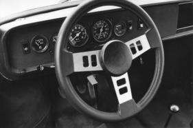 Simca 1000 Rallye 2 (1973) - Lenkrad und Amaturenbrett