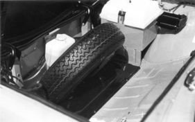 Simca Rallye 2 (1973) - Kofferraum und Ersatzrad