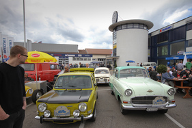 Simca Rallye 3 und Opel Rekord Ascona - Autos aus zwei Epochen - am 24. Oldtimer Grandprix Safenwil 2015