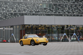 TVR Grantura Mk2a (1962) - am Kunststoffautotreffen "Fantastic Plastic 2016"