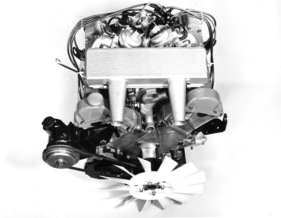 Triumph Stag (1970) - der neu entwickelte Motor war gut für 147 PS