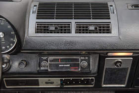 VW K 70 L (1970) - mit Achtspur-Kassettengerät