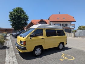 Toyota Lite-Ace (1986) Toyota Lite-Ace (1986)