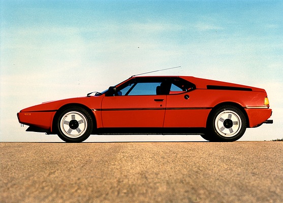 Rennfahrzeug für die Strasse – BMW M1 im (historischen) Test
