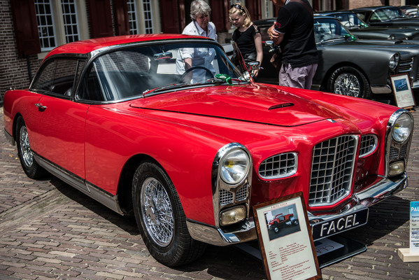 Facel Vega FV2B