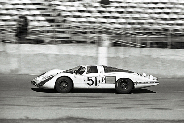 Porsche 907