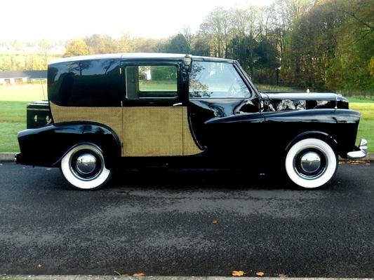 Austin FX 4