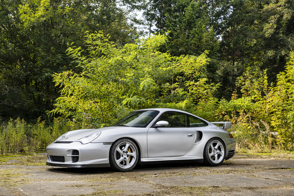 Porsche 911 GT2