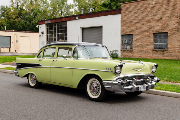 Chevrolet 210