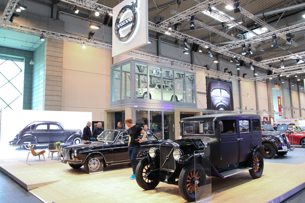 Volvo PV 4