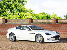 Aston Martin V12 Vanquish S
