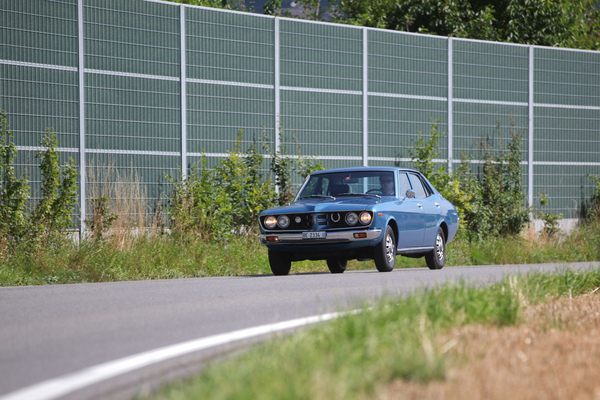Toyota Corona 2000