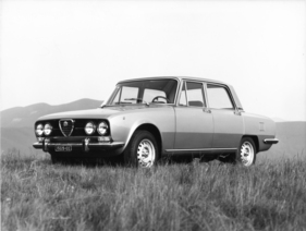 Alfa Romeo 2000 Berlina (Tipo 105)