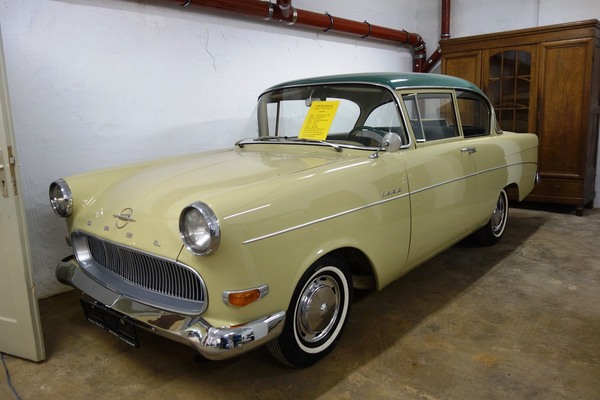Opel 1200