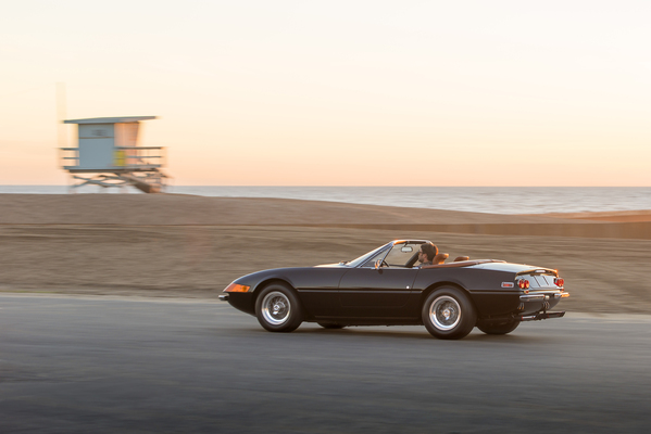 Ferrari 365