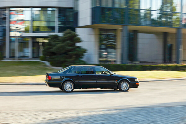 Audi V8 - 3.6