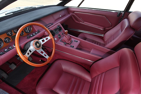Lamborghini Jarama