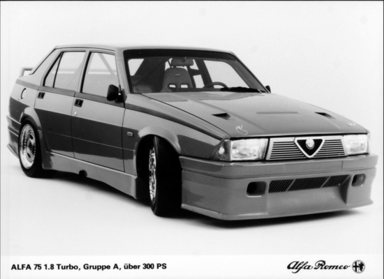 Alfa Romeo 75 1.8