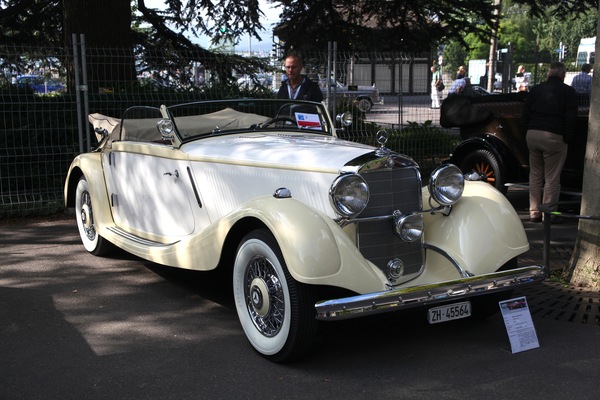 Mercedes-Benz 290