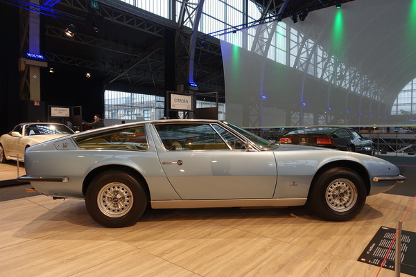 Maserati Indy 4200