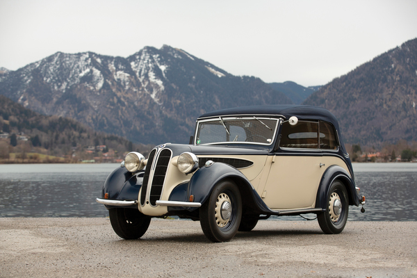 BMW 329