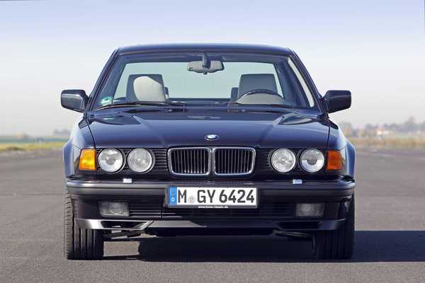 BMW 750i