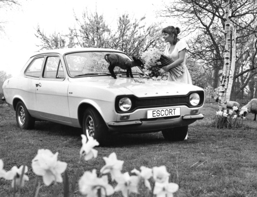 Brave Tour – Ford Escort im (historischen) Test