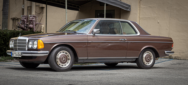Mercedes-Benz 230 CE