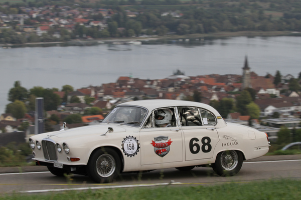 Jaguar 420