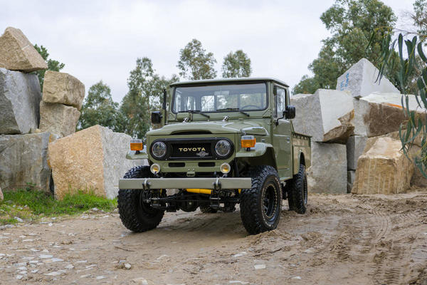 Toyota Land Cruiser