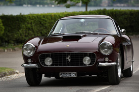 Bild für Galerie - Concorso d’Eleganza Villa d’Este 2013 - Kategorie ‘E - Prancing Horse versus Trident’