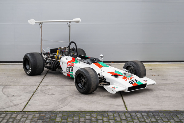 Lotus 70